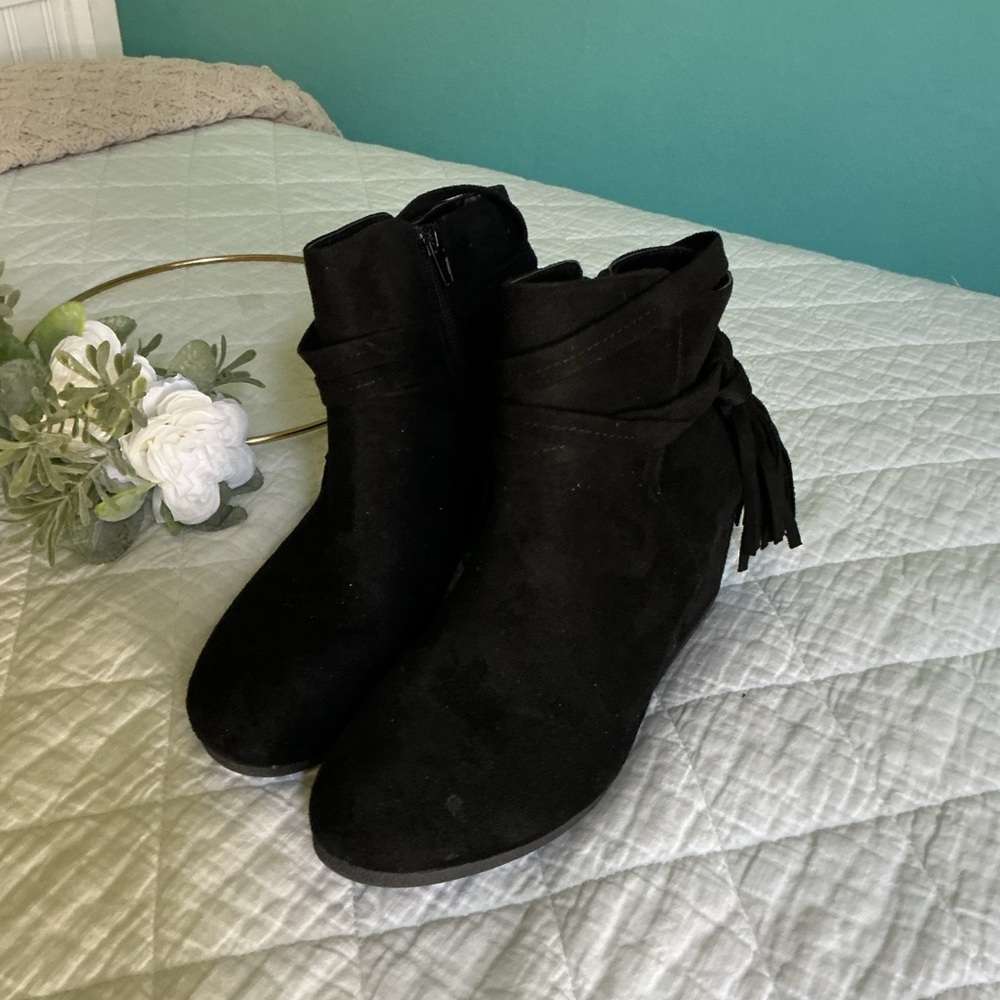 Pierre Dumas Black Boho Ankle Boots